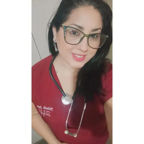 Cuidadora de idosos e etc 