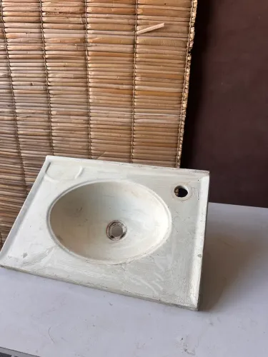 Cuba de Mármore Sintético Pequena