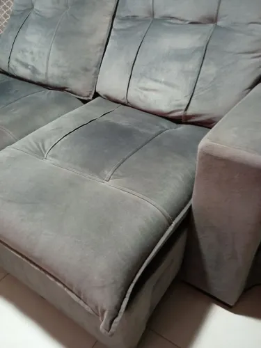 sofá retrátil com encosto seminovo