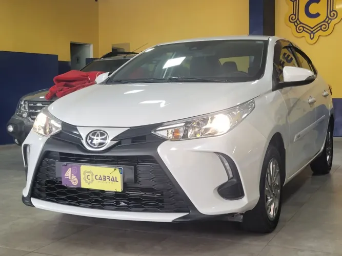 Toyota Yaris XS Sedan 1.5 Flex 16V 4P Aut. 2023