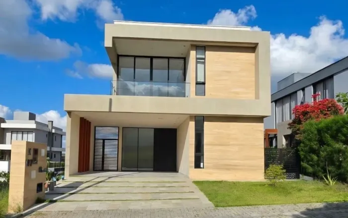 Casa com 3 dormitórios para alugar, 345 m² por R$ 12.595,00/mês - Itararé - Campina Grande