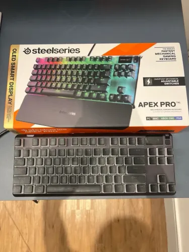 Apex pro tkl USB (Em perfeito estado)