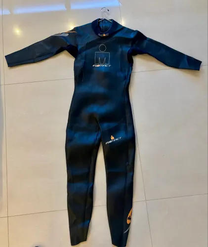  Roupa de Neoprene Triathlon Ironman Instinct - Tam L 