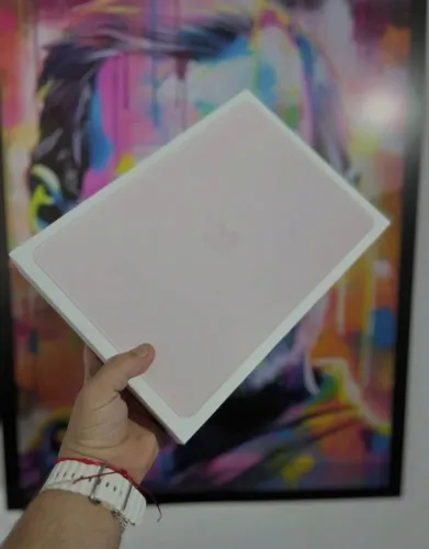 MacBook Neo / 256 SSD 8Gb de ram / A18PRO / 1 ano de garantia