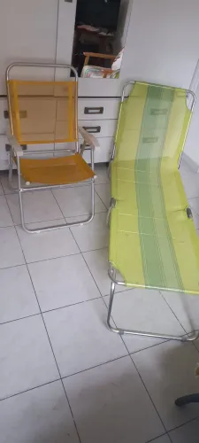 Espreguiçadeira e Cadeira de praia 