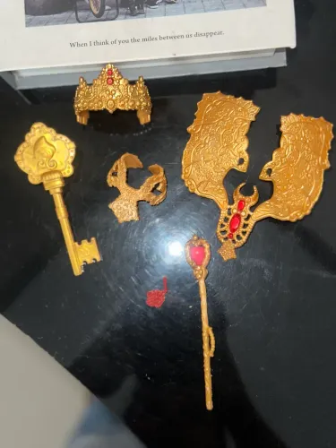 Acessórios Apple White royally ever after high (LEIA A DESCRIÇÃO)