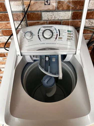 MÁQUINA DE LAVAR ELECTROLUX 10KG