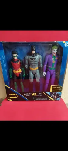 Boneco Marvel e DC 