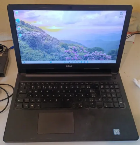 Notebook Dell Inspiron 15-3567