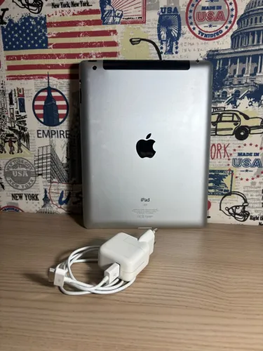 Apple iPad 2, 32GB prata em ótimo estado