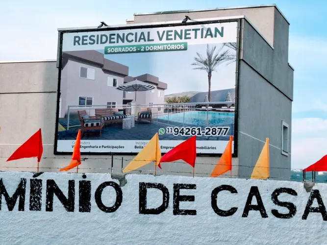 Casa de condomínio para venda tem 58 metros quadrados com 2 quartos