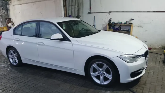 BMW 320I A Modern/sport TB 2.0/a.flex 16V 4P 2015