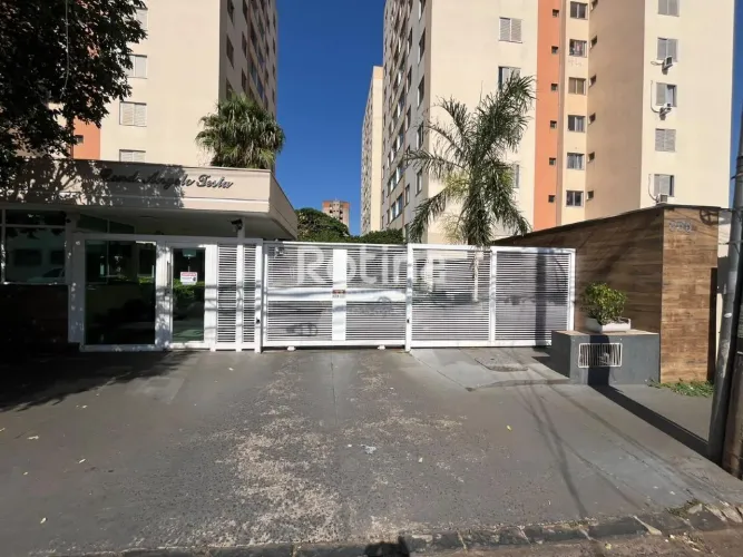 Apartamento para alugar, 3 quartos, Martins - Uberlândia/MG - Rotina Imobiliária