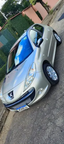 Peugeot 207 XS 1.6 Flex 16V 5P Aut. 2010