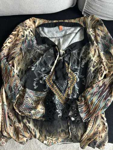Blusa bata