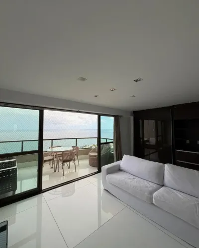 Apartamento a venda no Rio Vermelho Exclusive quarto e sala mobiliado vista mar e 2 vagas 