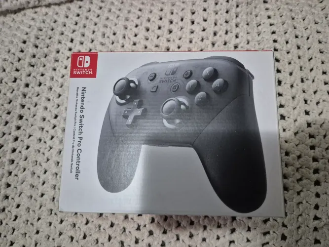 Pro Controller - Nintendo Switch 