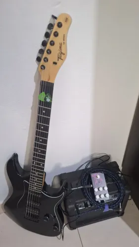 Guitarra Tagima 530