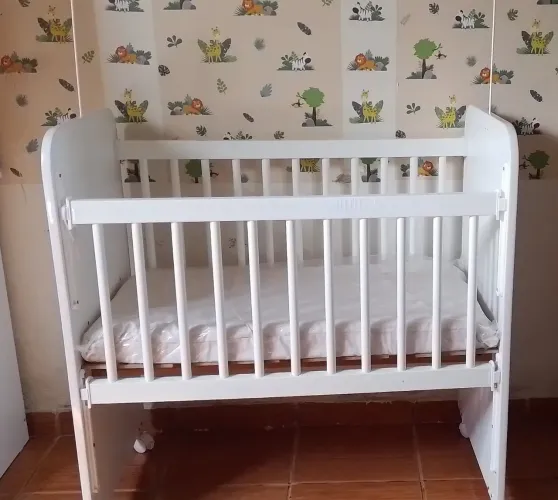 Mine berço branco