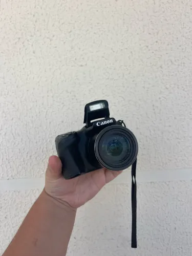 camera canon sx400 is
