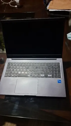 Notebook Samsung i5 11 Geração<br>?Título: Notebook Samsung Book i5 11ª Geração - 8GB RAM