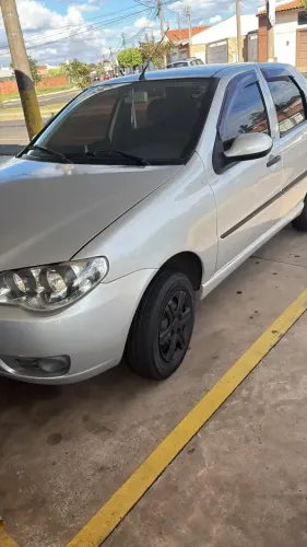 Fiat Palio 1.0 Economy Fire Flex 8V 2P 2012