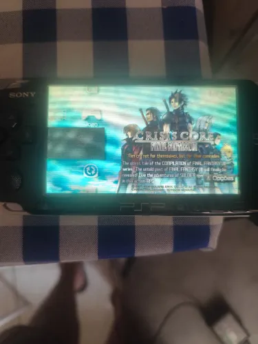 Sony PSP 3000 Original na Caixa + NF + Memory Stick 2GB + Case