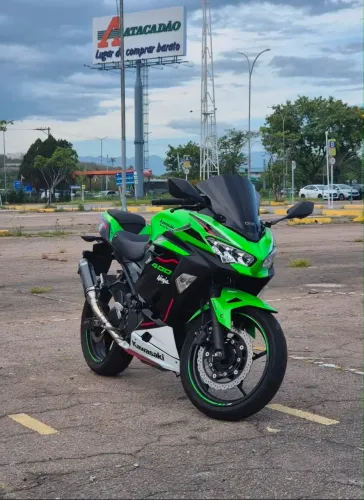 Kawasaki ninja 400