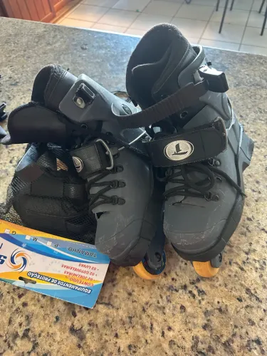 Patins Traxart Street n39 + equipamentos 