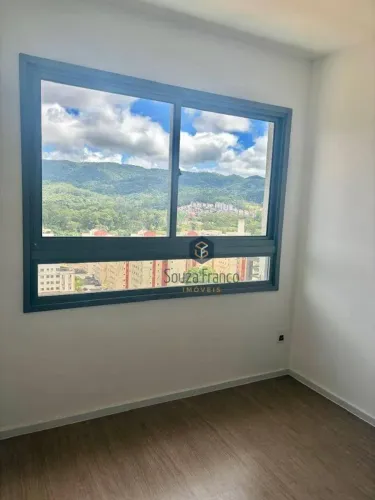Studio de 34m² em andar alto e com uma linda vista para serra disponível para venda ppr R$