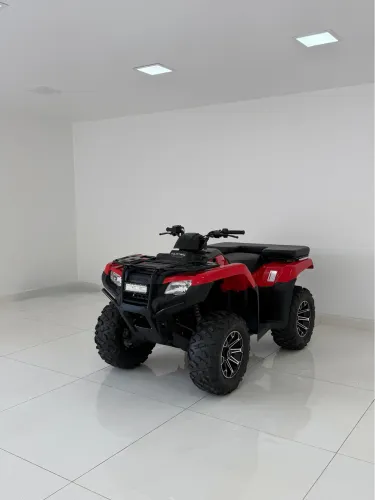 Honda Quadriciclo fourtraxx 4x4 2025
