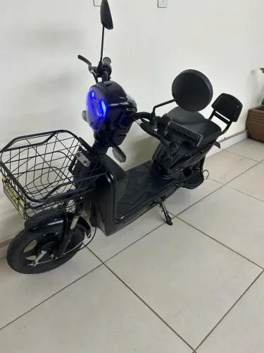 Moto elétrica