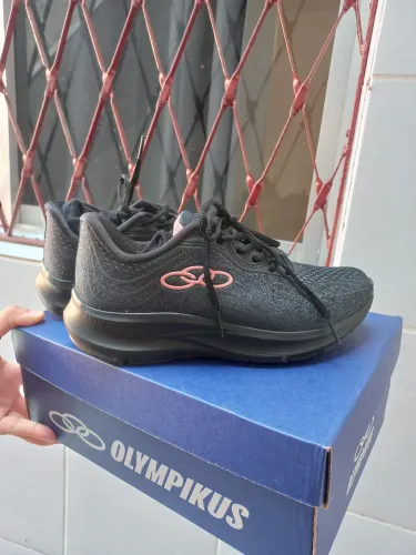 Tênis feminino Olympikus - Usado apenas uma vez