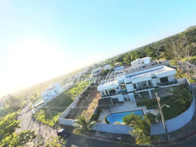 Casa de praia em praia grande, casa para venda de 4 quartos, piscina, e muito espaço