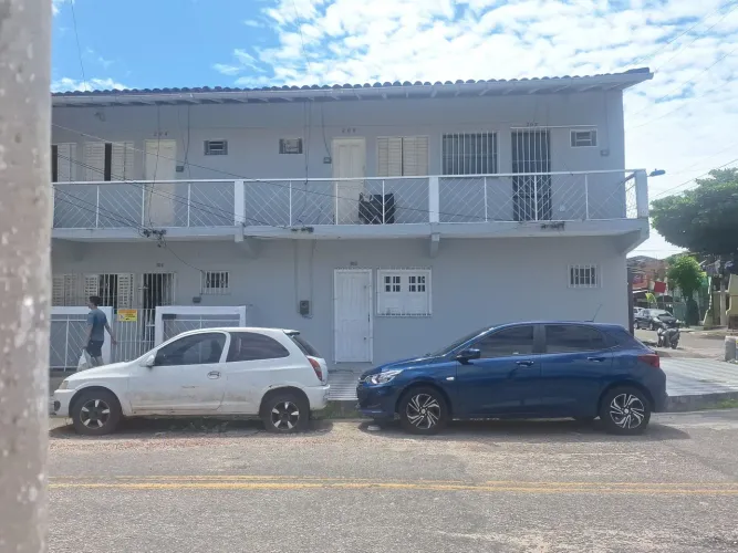 Alugo apto na TV carlos de Carvalho predio esquina da timbiras px sup econômico e rancho