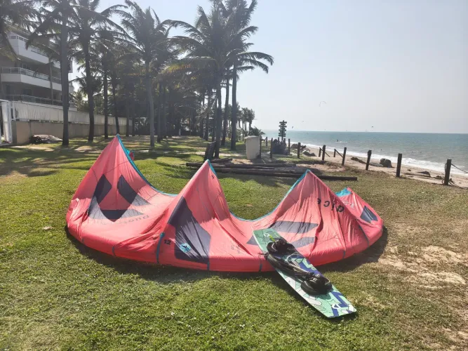 Kitesurf duotone Dice 12 2023