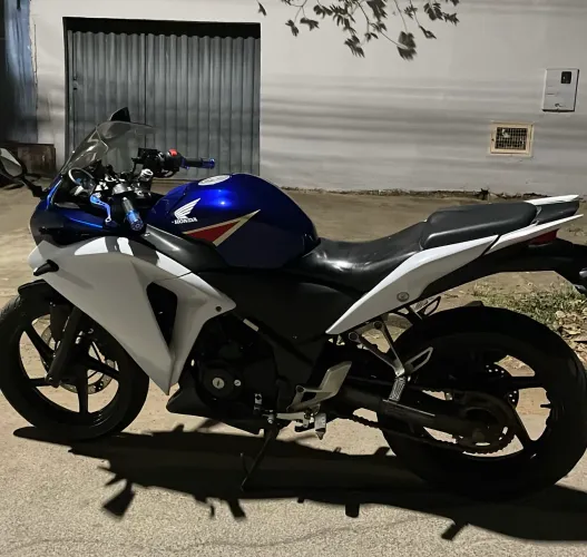 CBR 250R