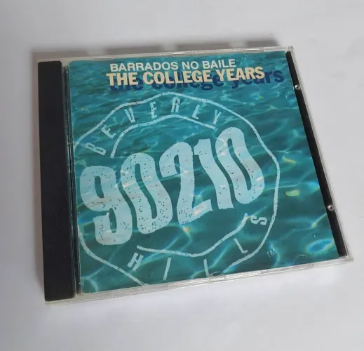 CD BARRADOS NO BAILE - TRILHA SONORA DA SÉRIE