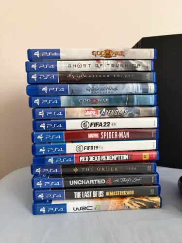 Play Station 4 PRO
