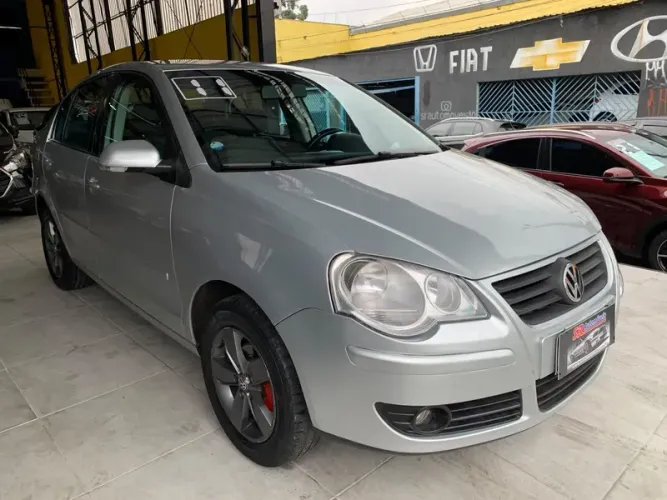 Volkswagen Polo 1.6 Mi/s.ouro 1.6 MI Tot.flex 8V 5P 2011