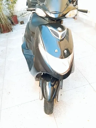 Suzuki Burgman 2008