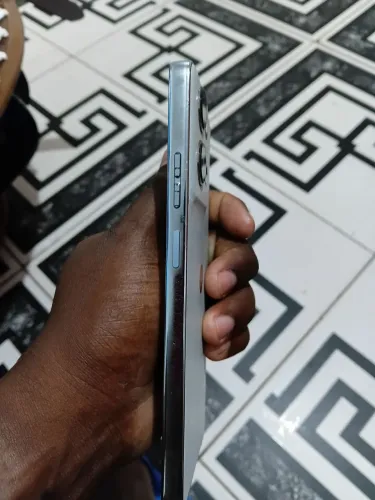 Vendo celular com defeito parou do nada