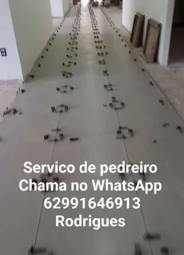 Sou Pedreiro profissional.