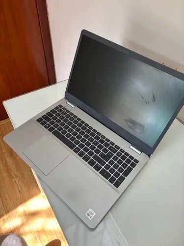 Notebook Dell inspiron 3501