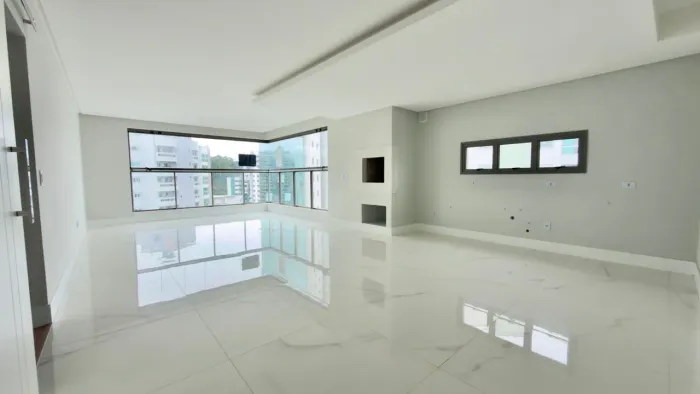 Apartamento com 3 suítes à venda, 137 m² por R$ 1.680.000 - Victor Konder - Blumenau/SC