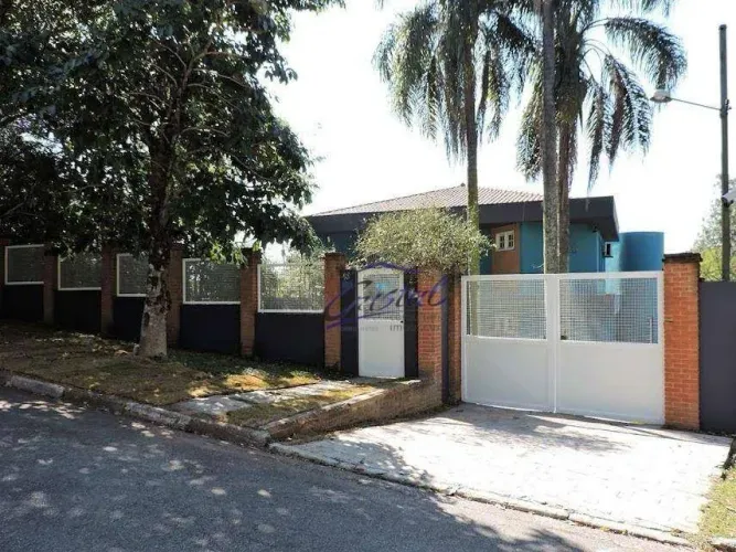 Casa com 6 quartos / suítes, 550 m² - venda ou aluguel - Condomínio Parque Primavera - Gra