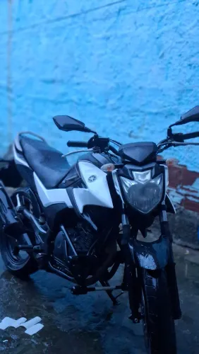 Fazer 250 Boa moto para o dia dia