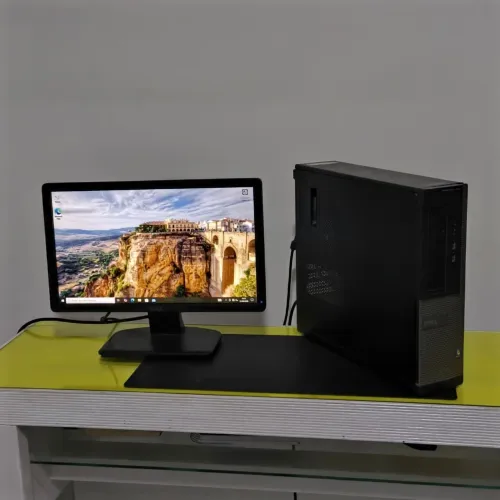 Computador Dell Core i3 + 4GB RAM + Monitor Dell<br><br>Descrição: