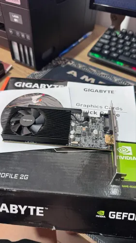Placa de Vídeo GT 1030 Gigabyte NVIDIA GeForce, 2GB GDDR5 - GV-N1030D5-2GL