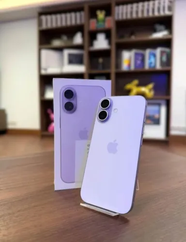Vendo ou troco iPhone 17 256 gigas bateria 100% pego iPhone de menor valor e volta